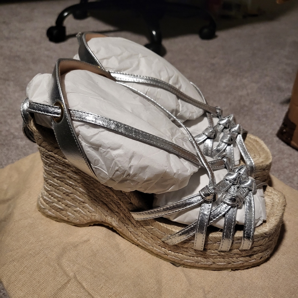 Gucci Platform Espadrille Silver 6